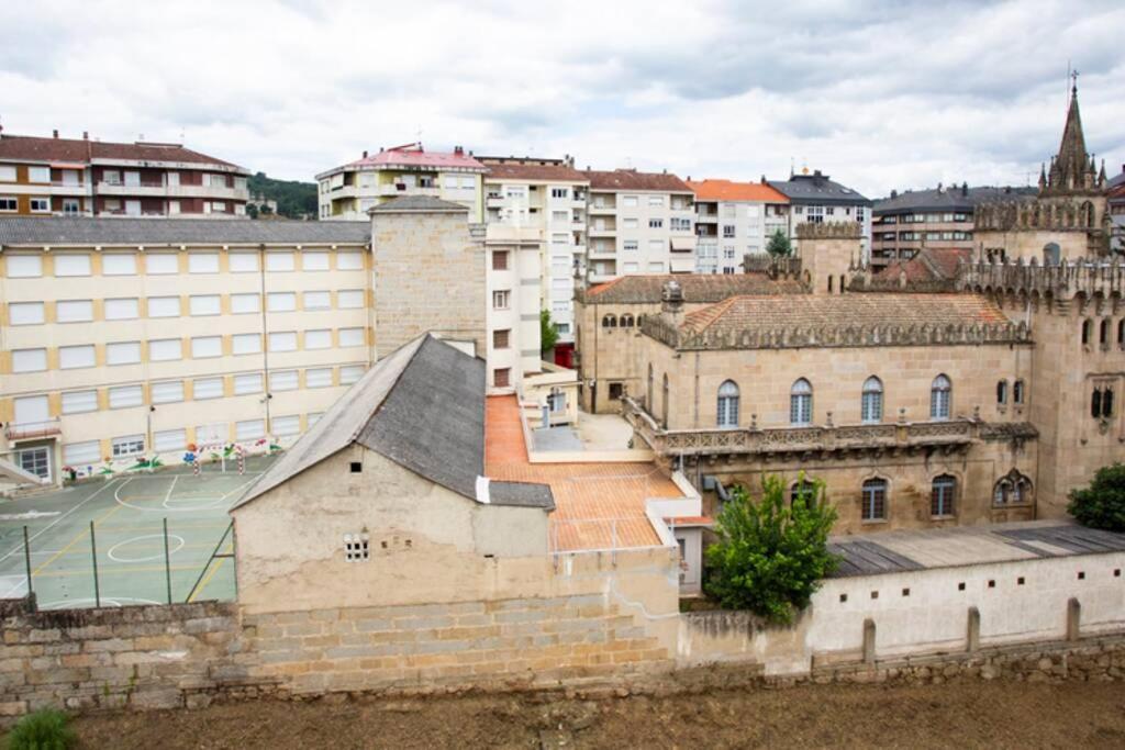 Appartement Piso Luminoso Y Tranquilo En Ourense Extérieur photo